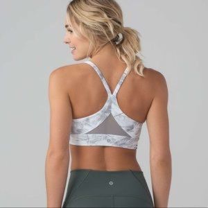 Lululemon Train Times Luxtreme Mesh White Bra 8